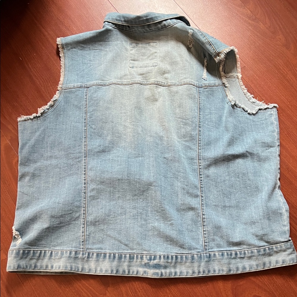 DYN‎ Frayed Denim vest plus size 2X - Picture 2 of 9
